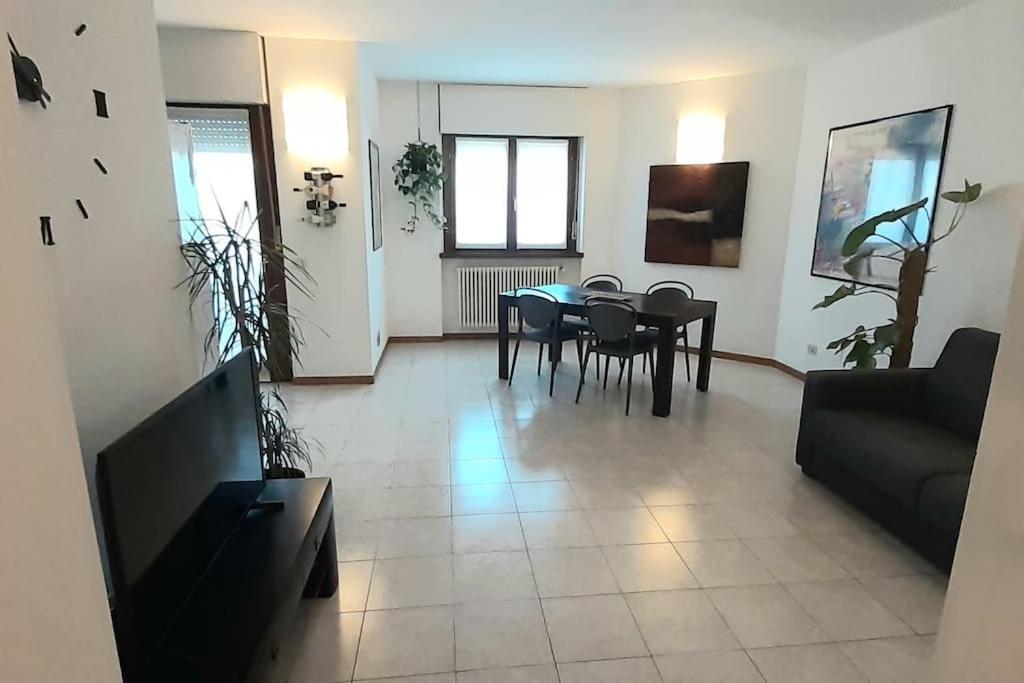 Appartement Casa Olimpia 52 à Vérone Extérieur photo